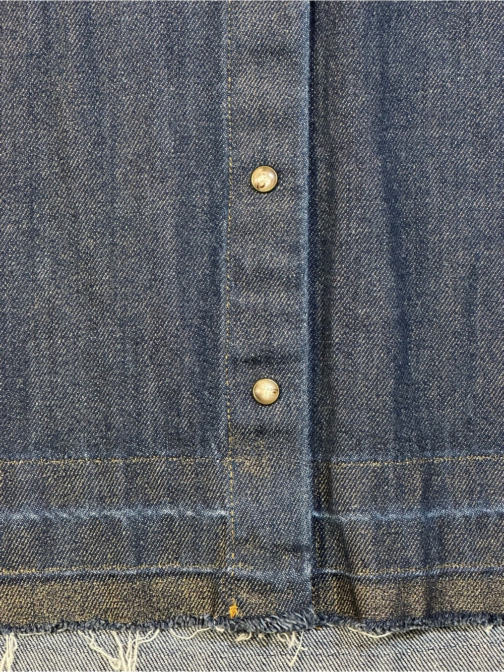 Momoni Aura Denim Laminé Shirt, Snap Front, Raw Hem - Women 42 US 12/14 - Picture 8 of 15